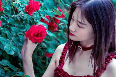 2025年哈萨克斯坦成人吸烟率降至17.5%